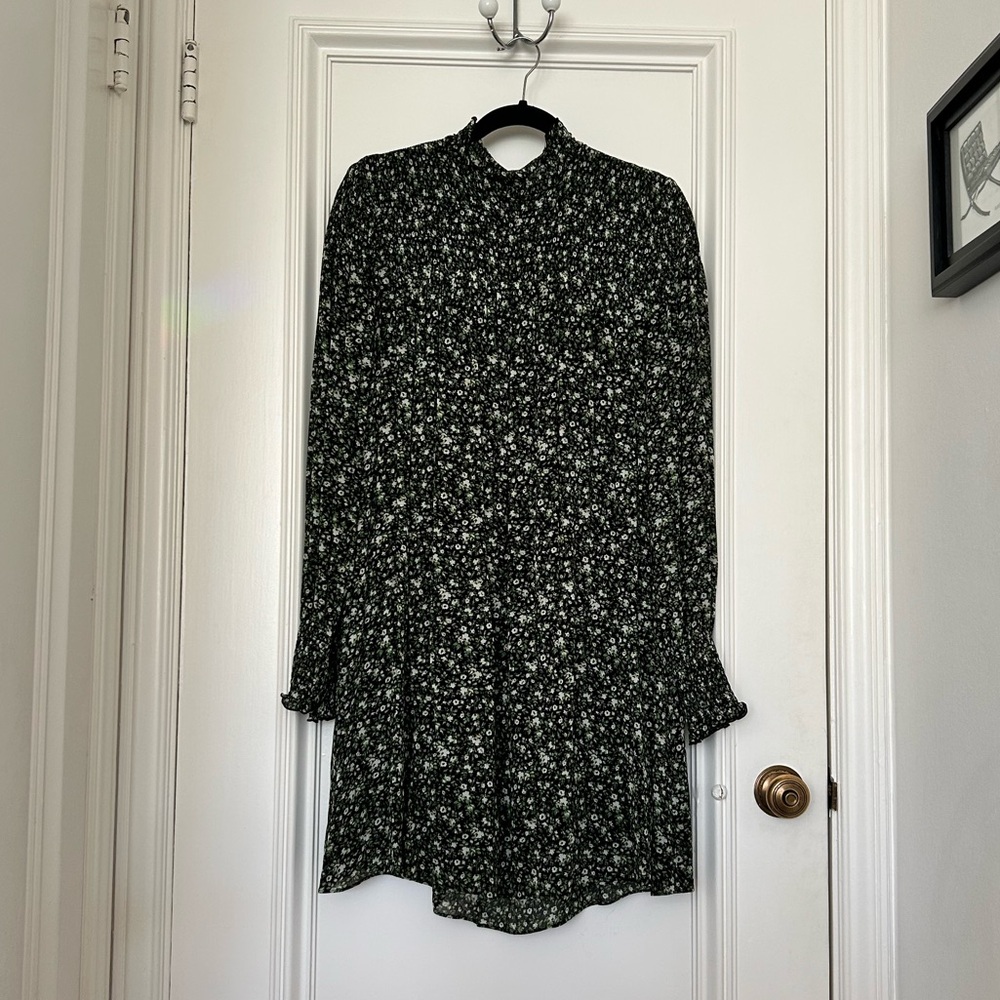 & Other Stories Paris Atelier Flowy Floral Dress w Smocking